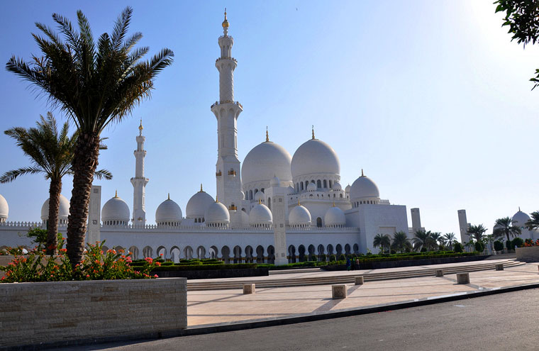 Sheikh Zayed Mosque (Abu Dhabi - UAE)