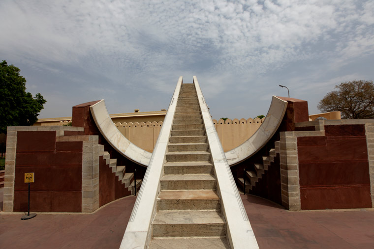 Obserwatorium astronomiczne Dżantar Mantar /Jantar Mantar/, Indie